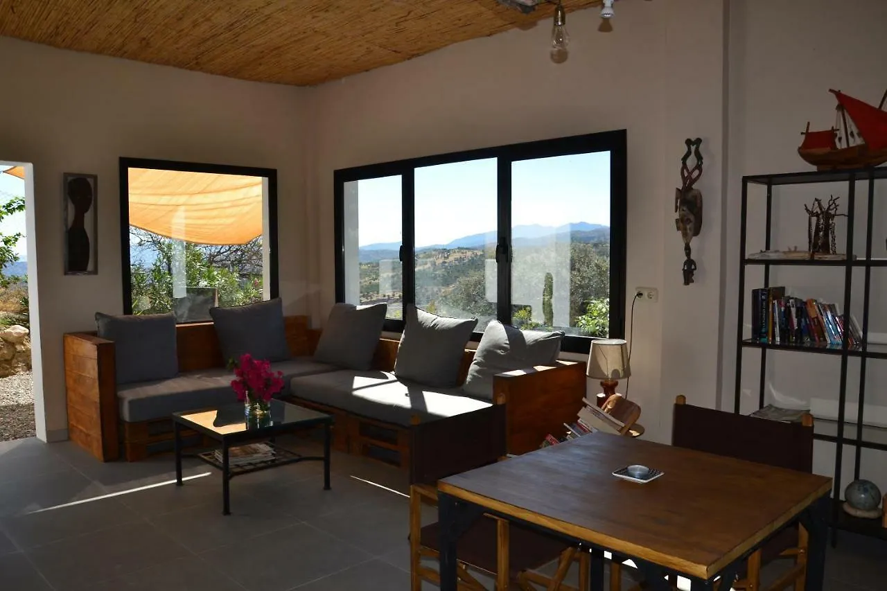 ***  The African House Bed & Breakfast Tolox Spain